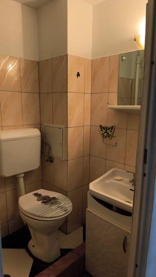 Garsonieră decomandată în Blașcovici