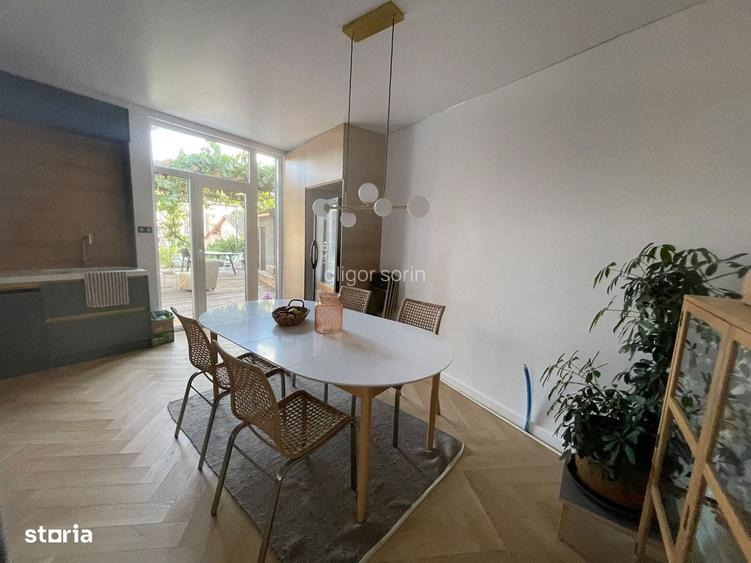 Casa parter, luminoasa, vizavi de Spitalul Judetean-365.000 EURO neg