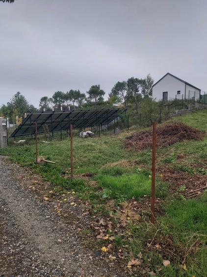 Teren de 2400 mp, în Vlădești