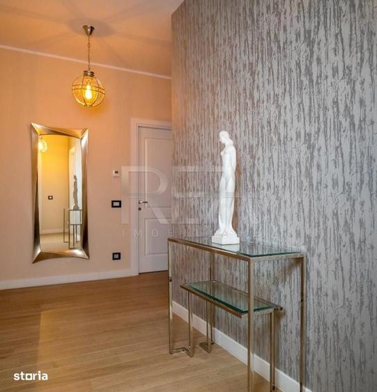 Apartament cu 4 camere în Herăstrău