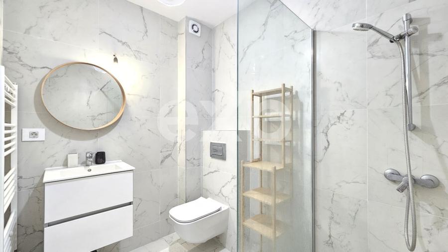 Apartament cu 2 camere semidecomandat, mobilat în Pipera