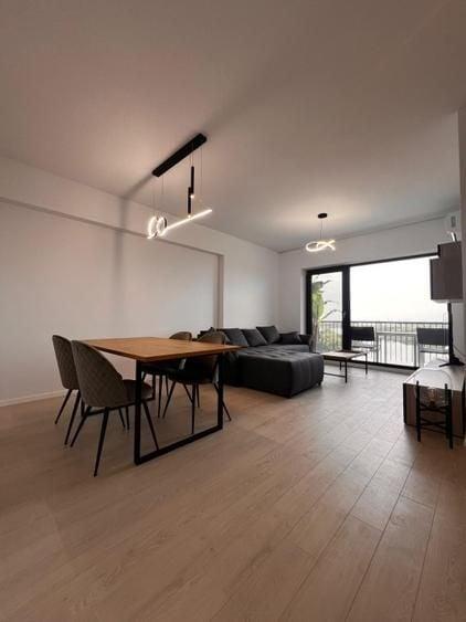 Apartament cu 2 camere decomandat, mobilat în Sisești