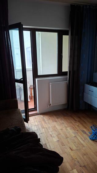 Apartament cu 2 camere semidecomandat în Lipia