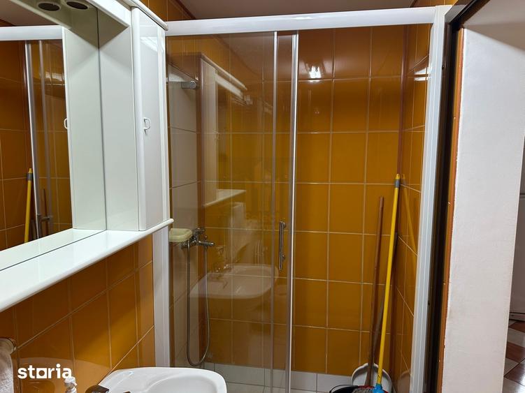 Apartament cu 4 camere decomandat, mobilat în Cotroceni