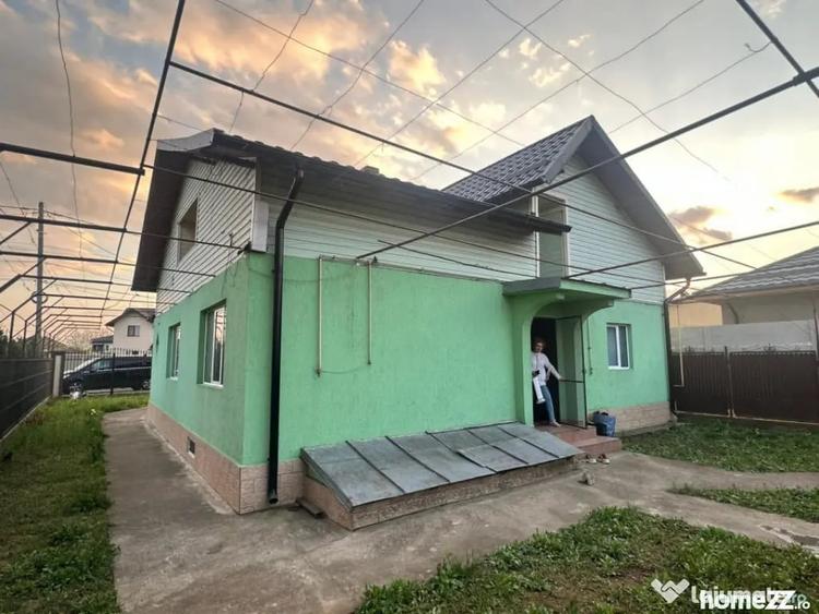 Casă cu 4 camere cu Teren 1105 Mp în Strejnicu