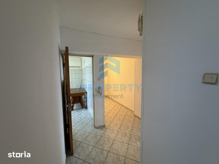 Apartament cu 4 camere, mobilat în Vitan