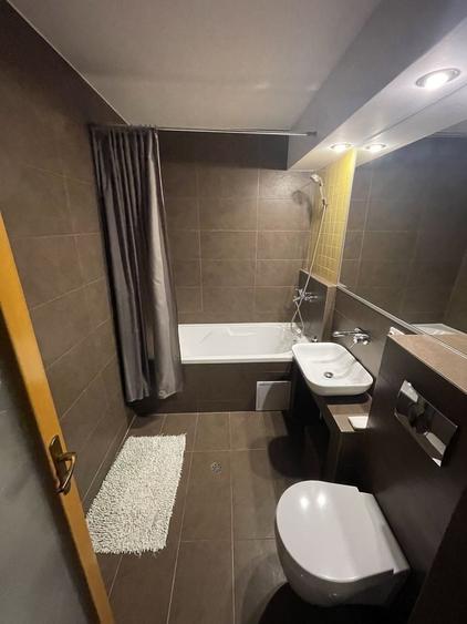 Apartament cu 3 camere decomandat în Andrei Mureșanu