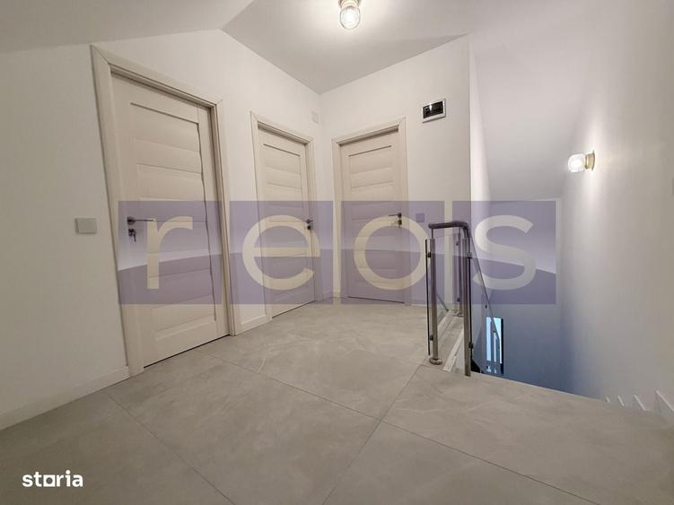 Casă cu 4 camere în Pasărea