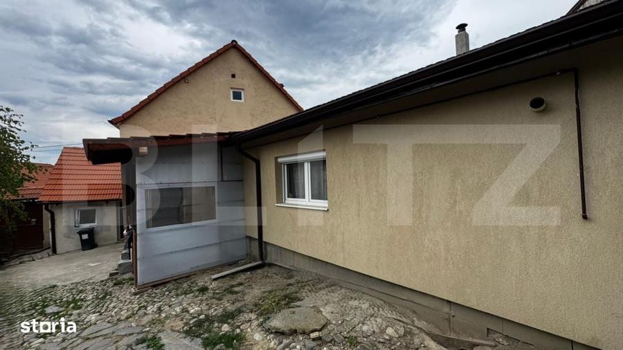 Casă cu 3 camere cu Teren 1180 Mp în Săsciori
