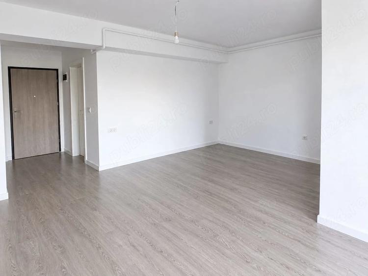 Apartament cu 3 camere decomandat în Galata