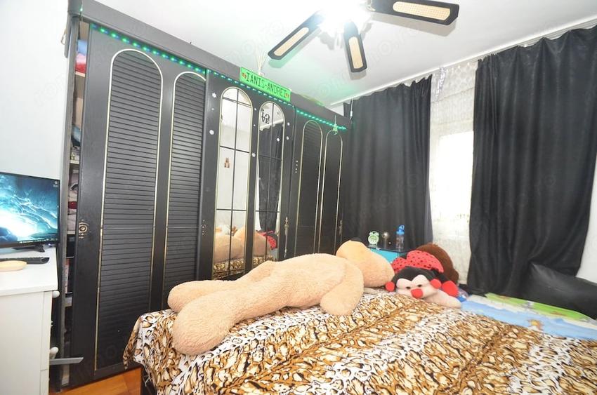 Apartament cu 2 camere decomandat în Complex Studențesc