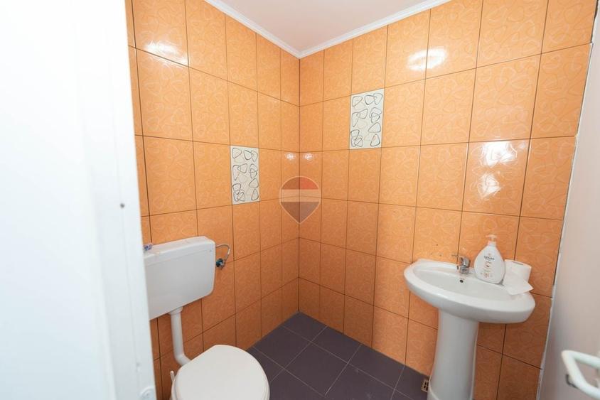 Spațiu comercial, de 122 mp, în Grivița