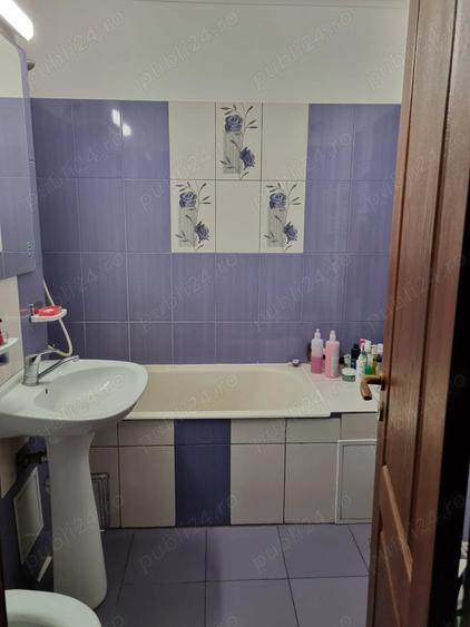 Apartament cu 3 camere decomandat în Popa Șapcă