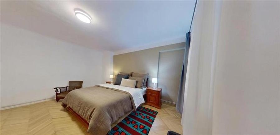 Apartament cu 3 camere decomandat în Centrul Istoric