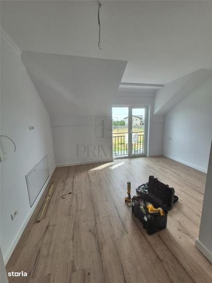 Casă cu 4 camere în Urseni