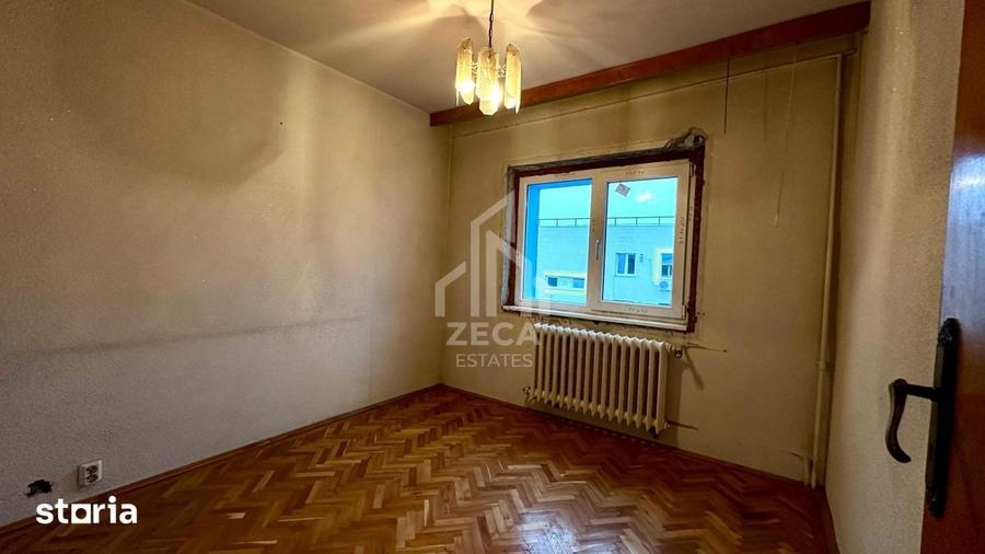 Apartament cu 4 camere decomandat în Rahova
