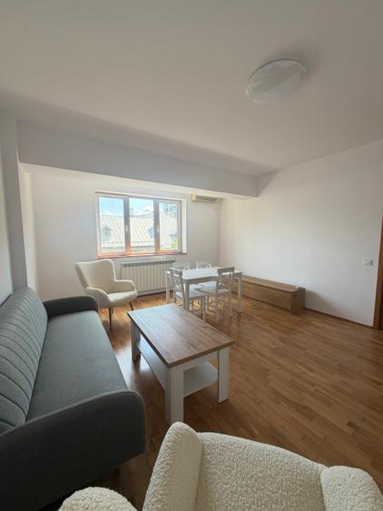 Apartament cu 3 camere decomandat în Vitan Mall