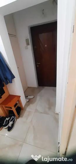 Apartament cu 2 camere decomandat în Răcădău