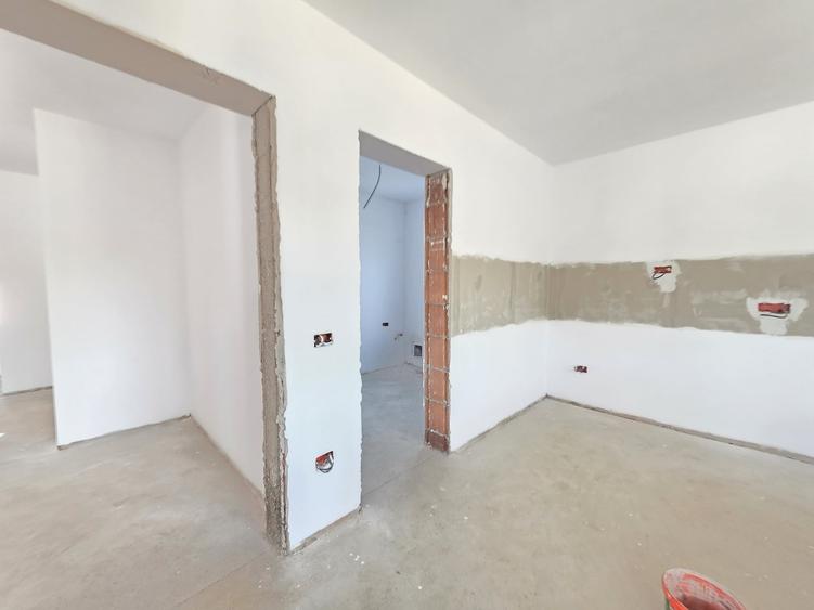 Casă individuală cu 4 camere cu Teren 500 Mp în Tărlungeni