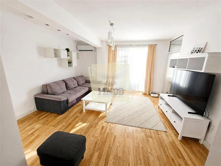 Apartament cu 3 camere decomandat, mobilat în Turnișor