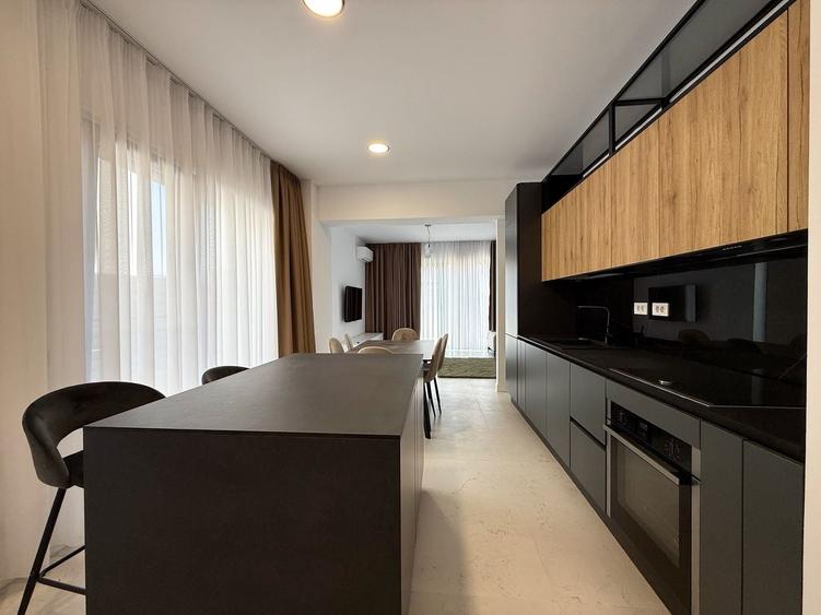 Duplex cu 4 camere cu Piscina în Corbeanca