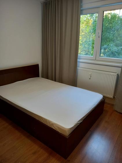 Apartament cu 2 camere decomandat în Drumul Taberei