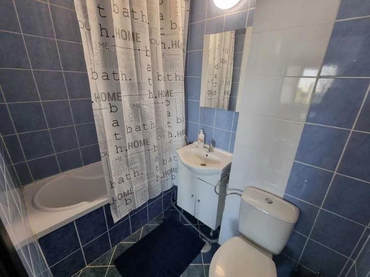 Apartament cu 2 camere semidecomandat, mobilat în Unirii