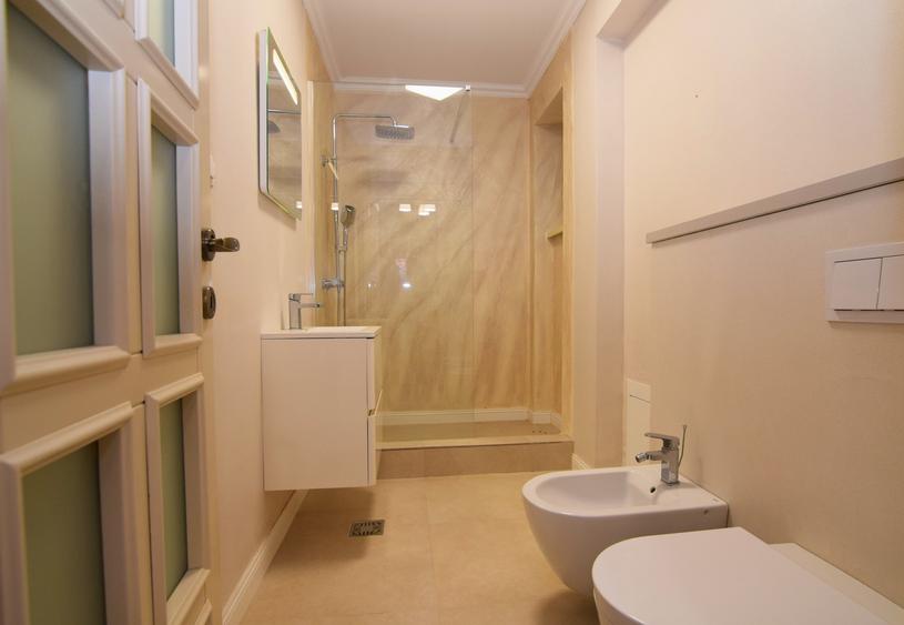 Apartament cu 4 camere decomandat, mobilat în Moara de Vânt