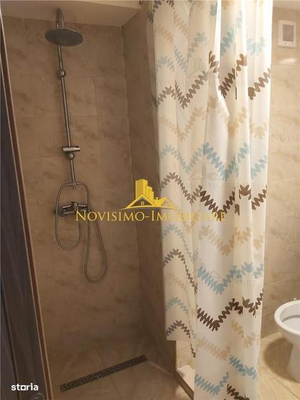 Novisimo-Imobiliare: Apartament Cu Doua Cam . De Inchiriat In Zona 9 M - 1