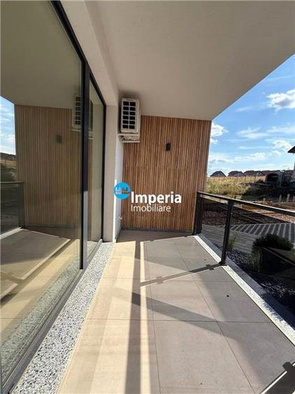 Apartament cu 2 camere decomandat în Rediu