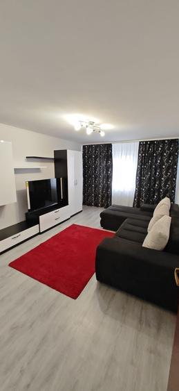 Apartament cu 3 camere decomandat în Vasile Aaron
