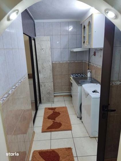 Inchiriez apartament 2 camere etaj 1 Micro 19 - 8