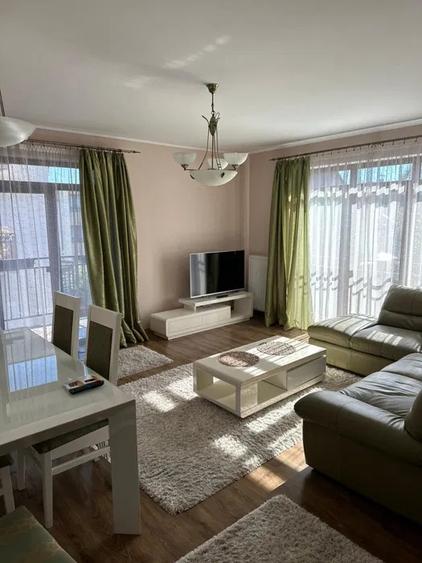 Apartament cu 3 camere decomandat, mobilat în Zorilor