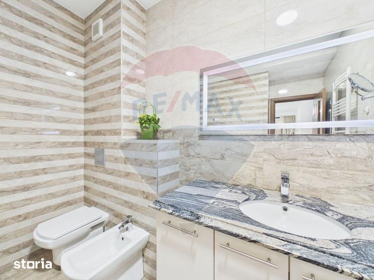 Apartament cu 3 camere, mobilat în Tractorul