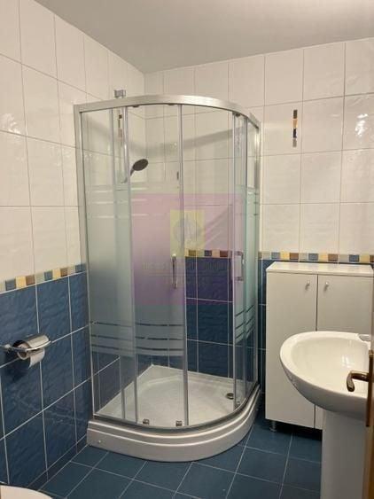 Apartament cu 2 camere decomandat în P-ța Unirii