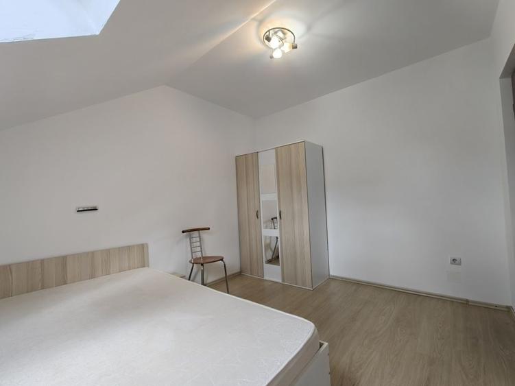 Apartament cu 2 camere semidecomandat în Zorilor