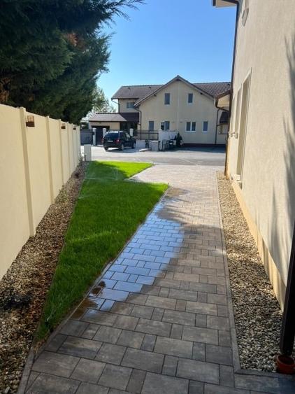 Duplex cu 4 camere cu Canalizare în Vladimirescu
