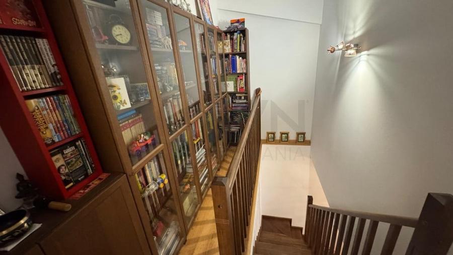 Apartament cu 5 camere decomandat în Dristor