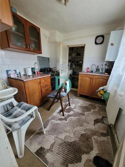Casă cu 2 camere cu Teren 630 Mp în Craiter