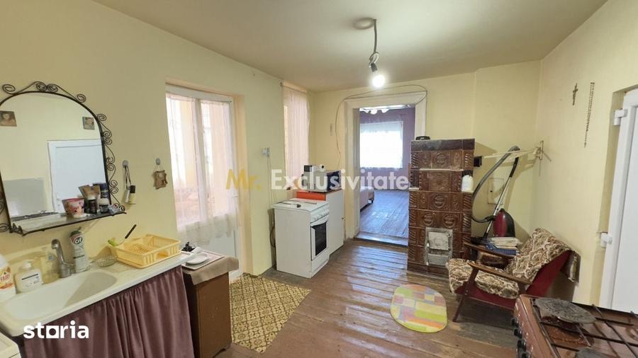 Casă cu 4 camere cu Teren 615 Mp în Central