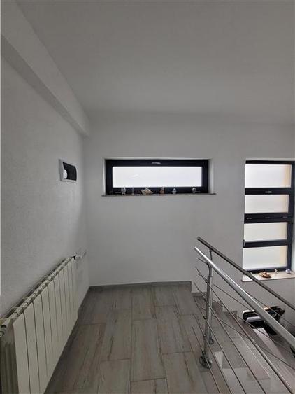 Casă individuală cu 4 camere cu Teren 249 Mp în Brătianu