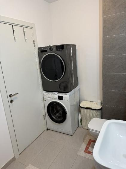 Apartament cu 2 camere decomandat, mobilat în Baba Novac