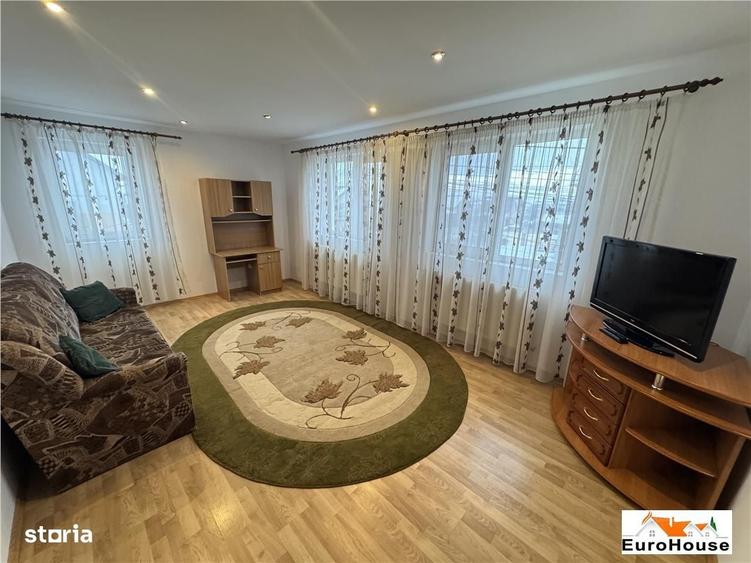 Apartament cu 3 camere decomandat în Micești