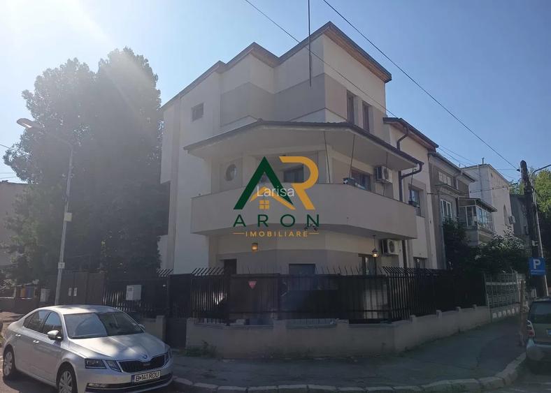 Vila de inchiriat | Tineretului | 3 Parcari | Centrala | Curte