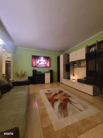 Apartament cu 2 camere decomandat, mobilat în Primo