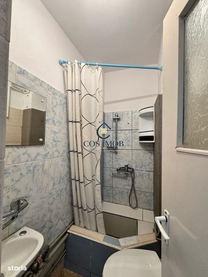 Apartament cu 4 camere în Hărmanului