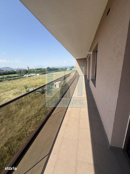 Apartament cu 3 camere decomandat în Bartolomeu