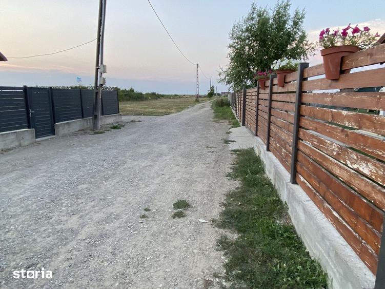 Teren de 403 mp, în Nord