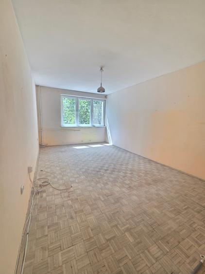 Apartament cu 2 camere decomandat în Independenței