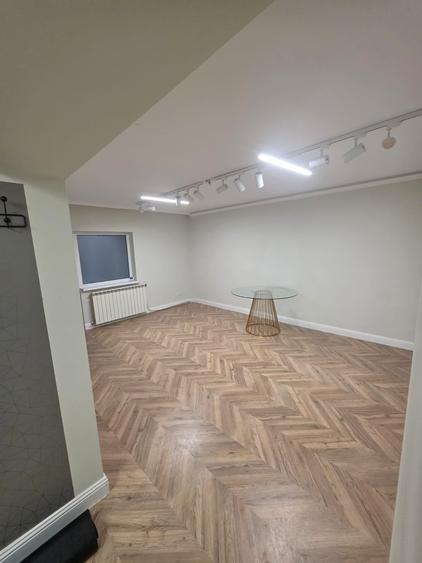 Apartament cu 2 camere decomandat în Gară